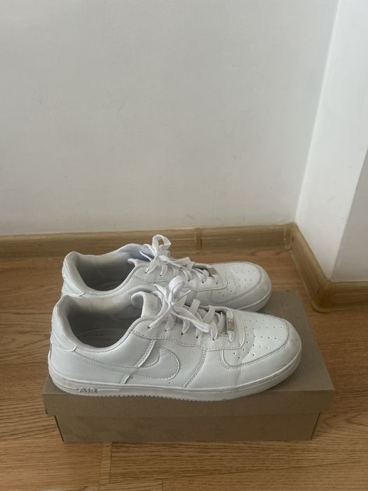 Продам Nike Air Forse 1 White