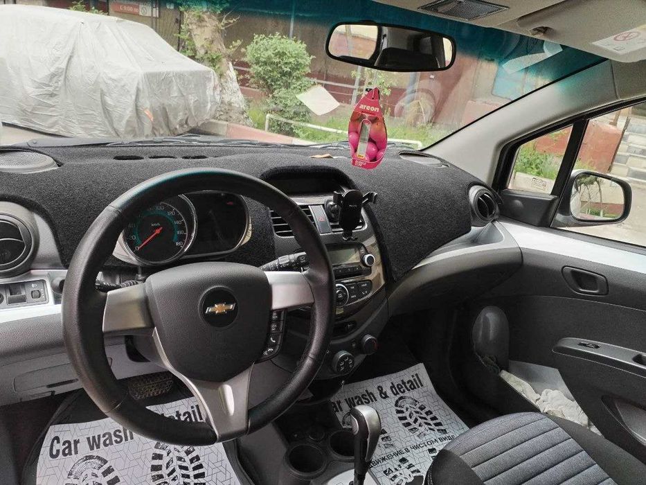 Продаю Автомобиль Spark