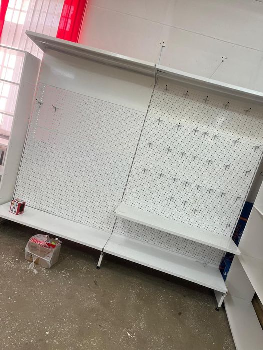 Продам торговые стеллажи