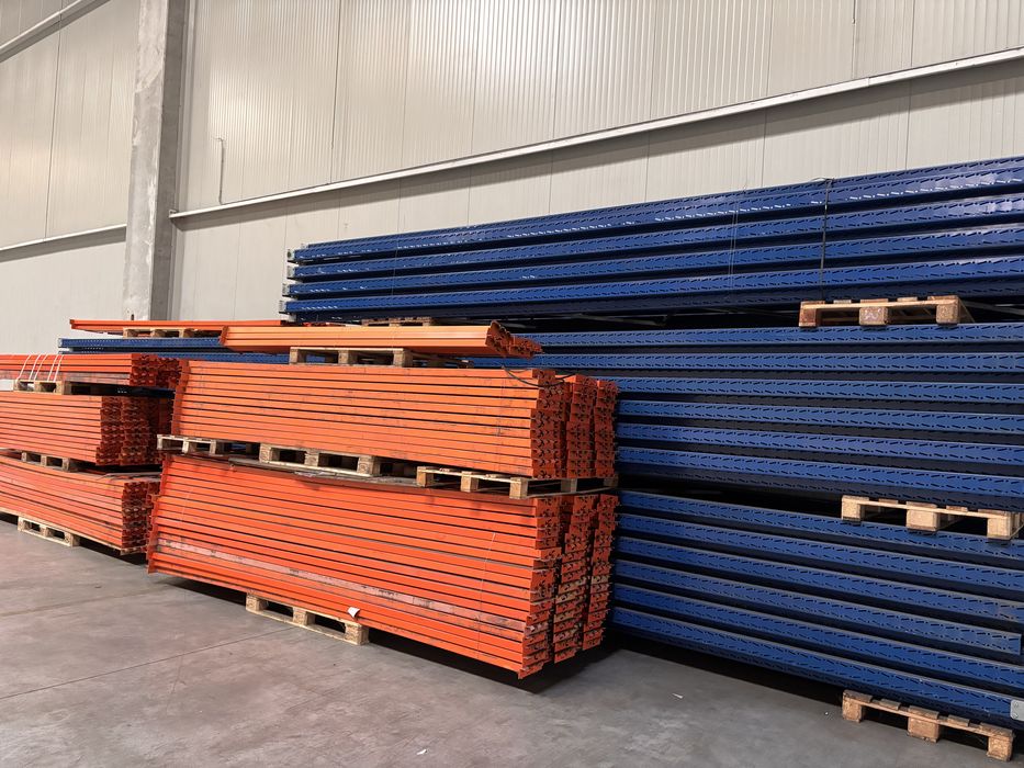 Rafturi metalice pentru Paleti