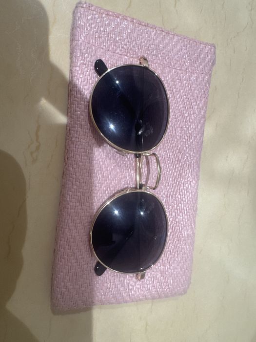 Очки солнцезащитные очень похожые на ray ban(в посл.фото для сравнения