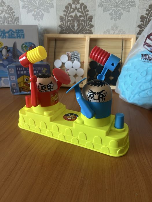 Ойыншықтар сатылады