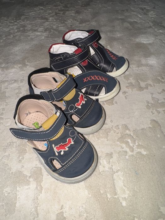 Детские сандалики