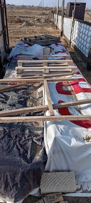 Уй сатылади толик бытпеген