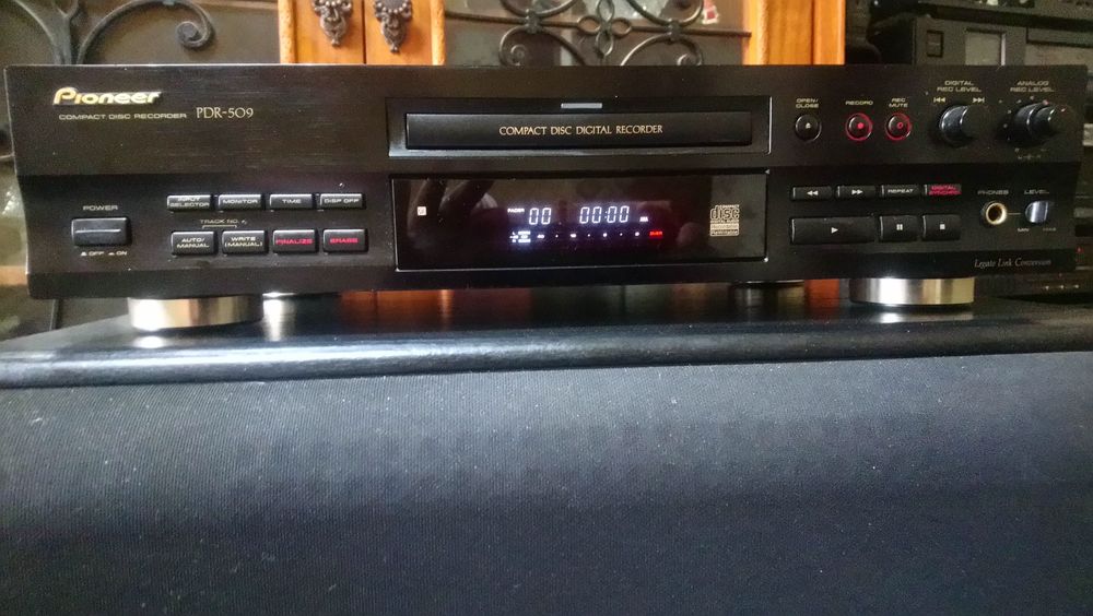 Продам СД проигрователь