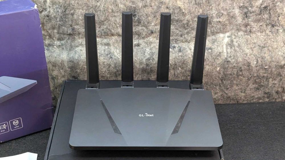 GL.iNet Flint (GL-AX1800) - WiFi 6 AX1800 с фабричен OpenWRT!