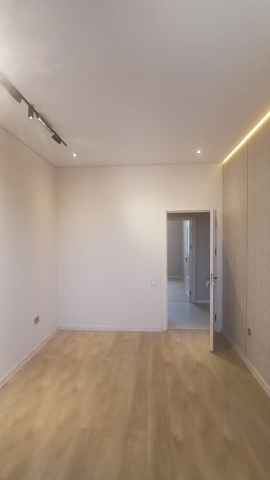 Продаётся дом-коттедж 1.3 сотки