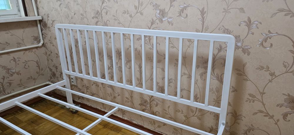 Металлическая двуспальная кровать. Темир Калават. Лофт  Стиль.  Loft