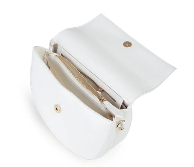 Vand geanta noua Valentino