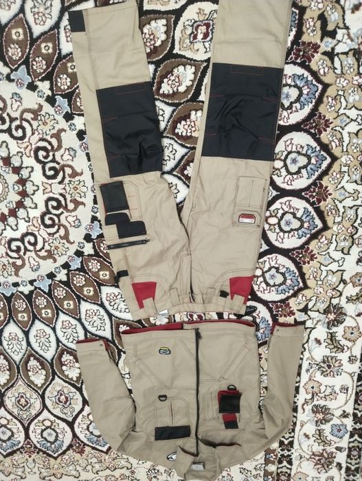 Продам летние спецодежда. Новый