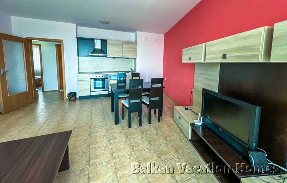 Продава се Тристаен апартамент в Каварна - 103 кв.м за 797 €/кв.м - Снимка #4