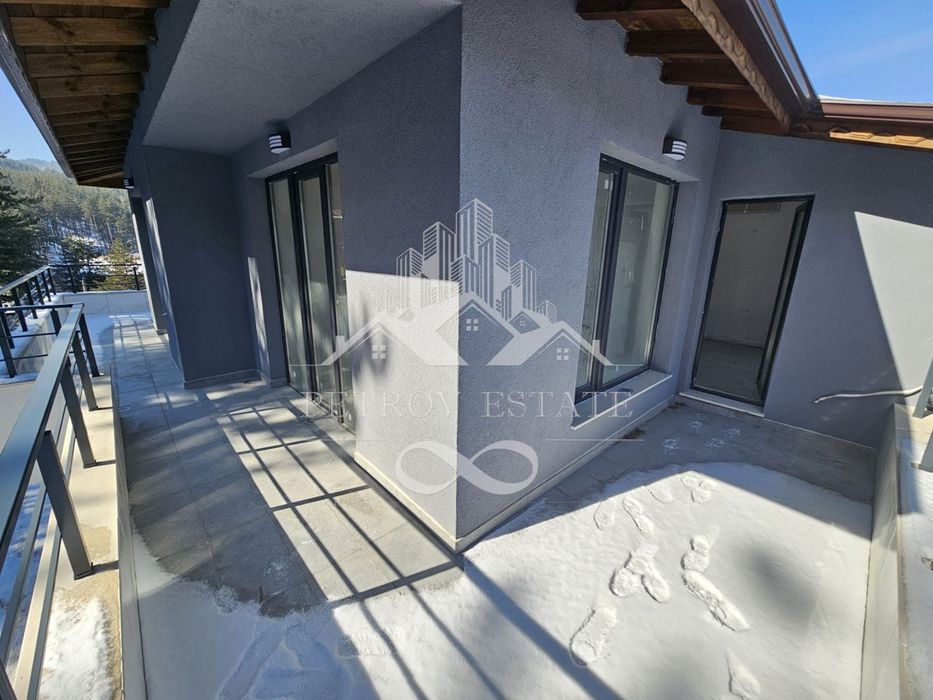 Продава се Тристаен апартамент в Велинград - 82 кв.м за 976 €/кв.м - Снимка #5