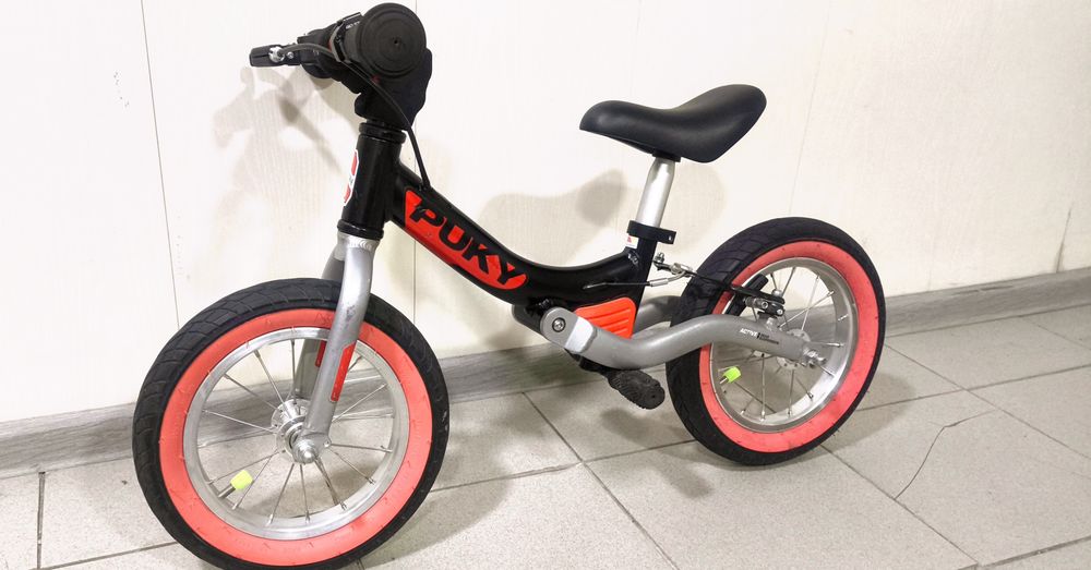 Продам коляску детскую 2-5лет