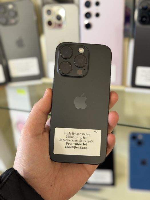 Iphone 16 pro - black titanium - 93 % - 128 gb -