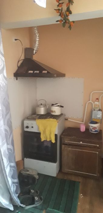 Тахиаташ автокассада квартира сатылады 1 комната 90 млн