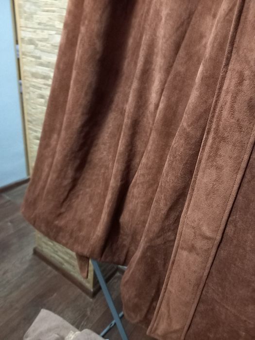 Продаю стильный плащ. Под замшу