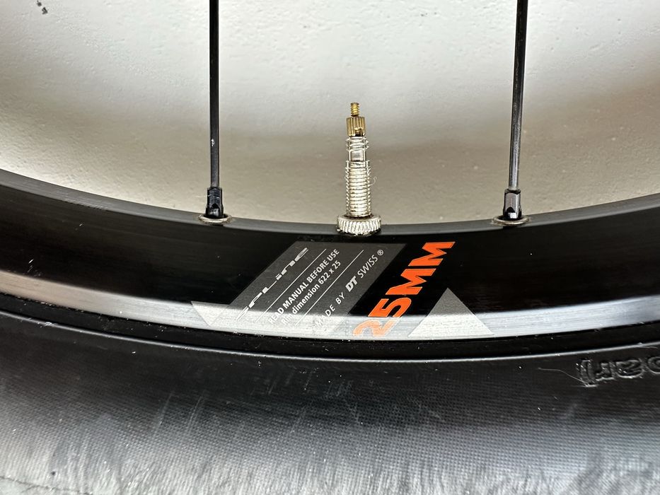 Капли DT SWISS X1900 29" Boost | MAXXIS Rekon 2.40 Tubeless