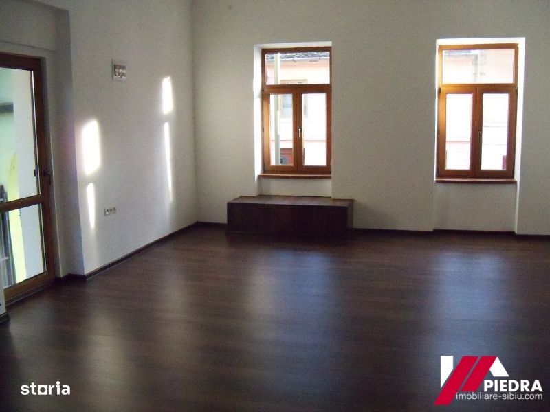 Spatiu Comercial,