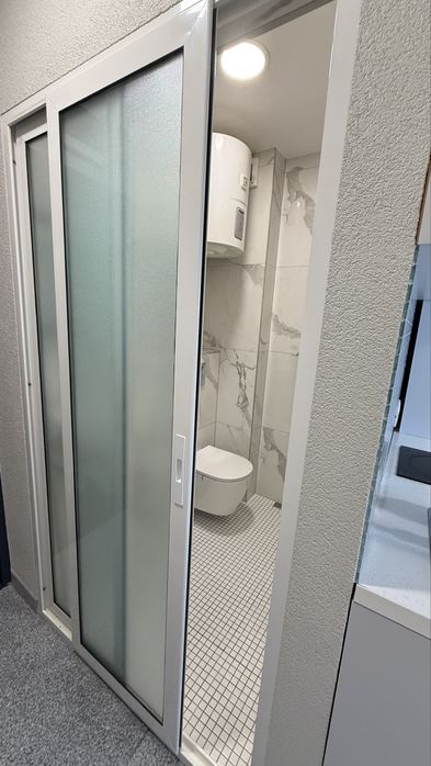 Inchiriez garsoniera