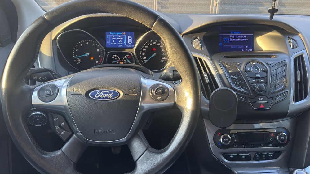 FORD Focus 0 — imagine 4