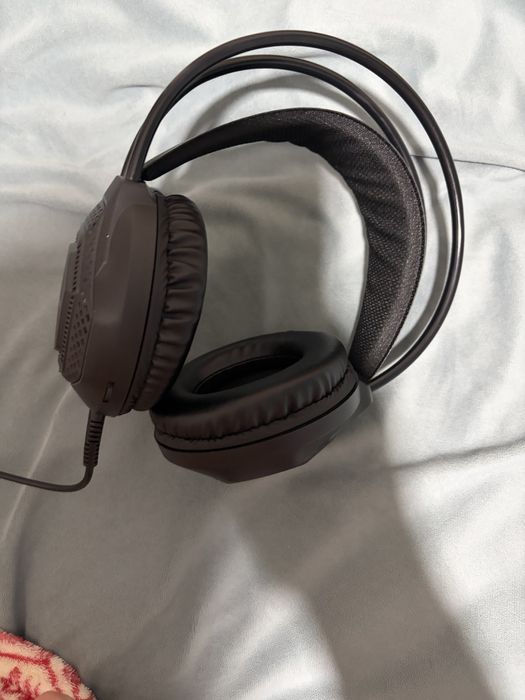 Продам наушники