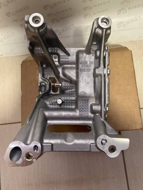 Насос масляный BMW G30 G20