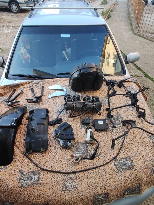 Ямаха ФЗР 600 / Yamaha FZR 600 на части