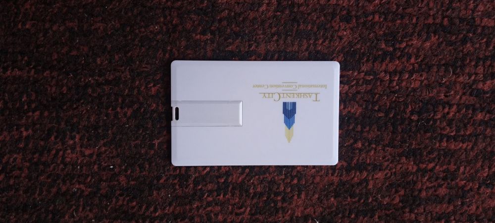 Флешка 8 гигабайт