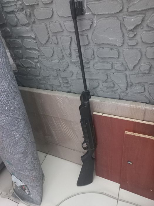 Продам чугунный казан на 8л