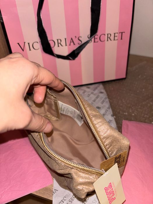 Geantă Victoria’s Secret auriu fin