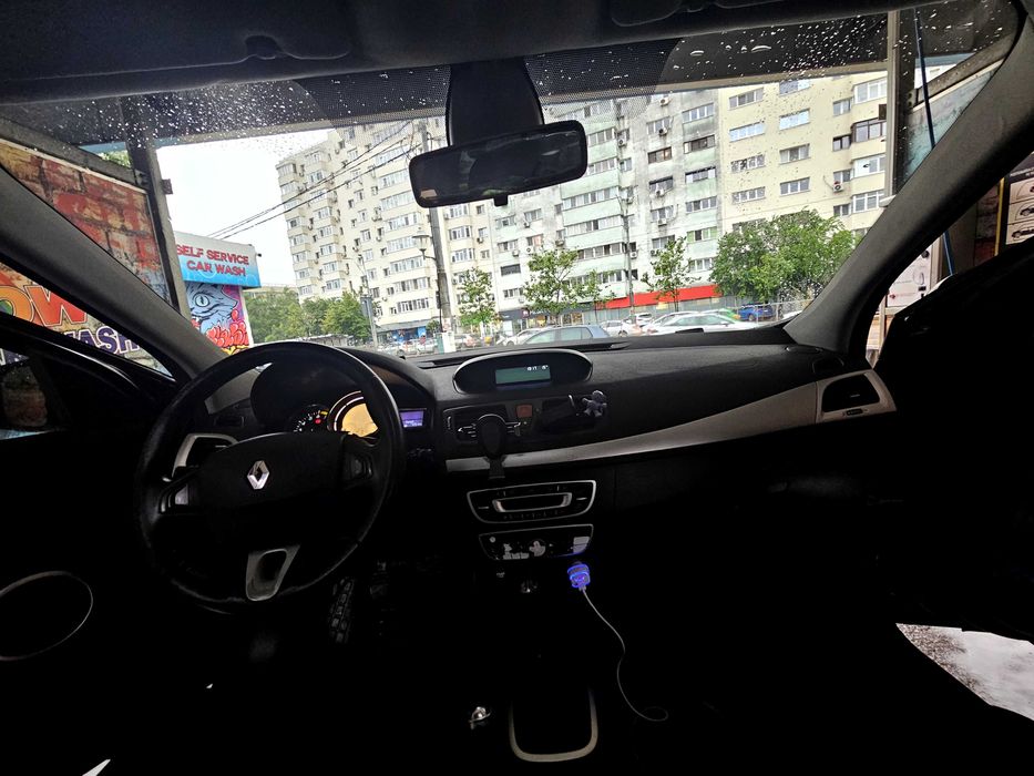 RENAULT Megane 2009 — imagine 4