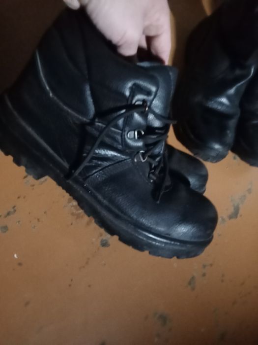 Обувь рабочая новая