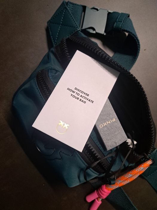 pinko чанта през кръста нова