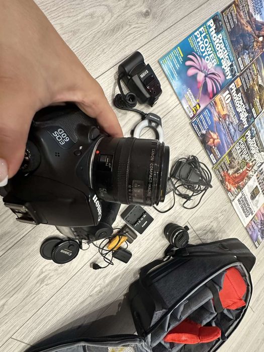 Фотоапарат Canon  EOS 60D