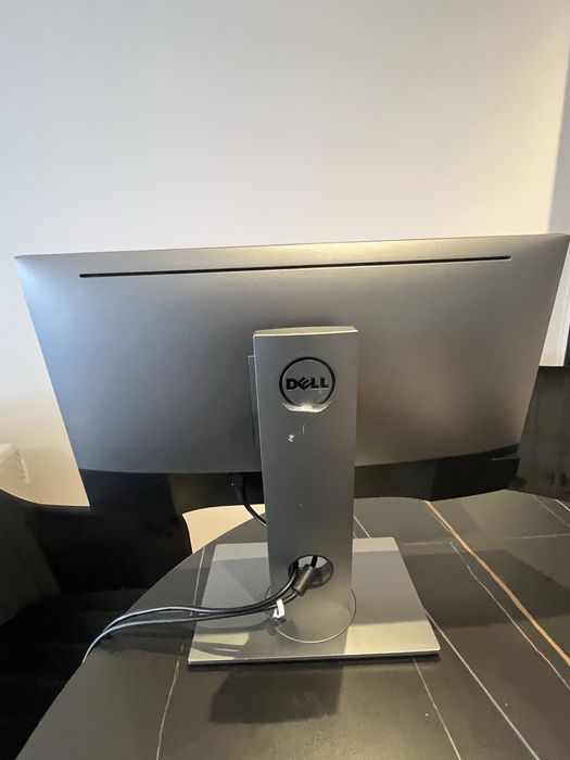 Монитор 27" Dell UltraSharp U2718Q 4К