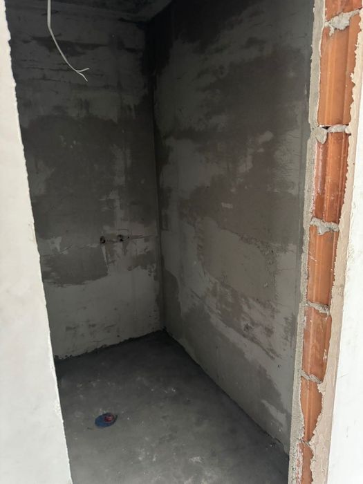 Продава се Тристаен апартамент в Петрич - 82 кв.м за 1120 €/кв.м - Снимка #1