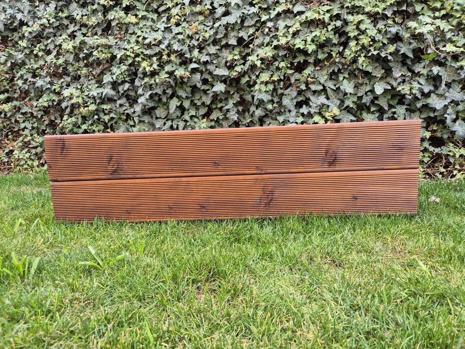 Дървени кашпи и саксии