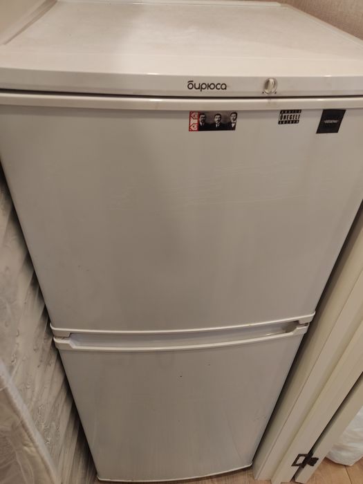 Продам холодильник