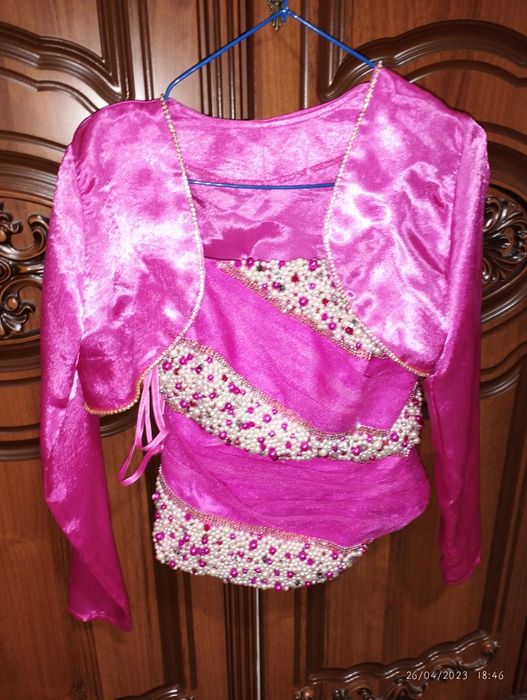 Vecherniy ko'ylak srochna sotiladi