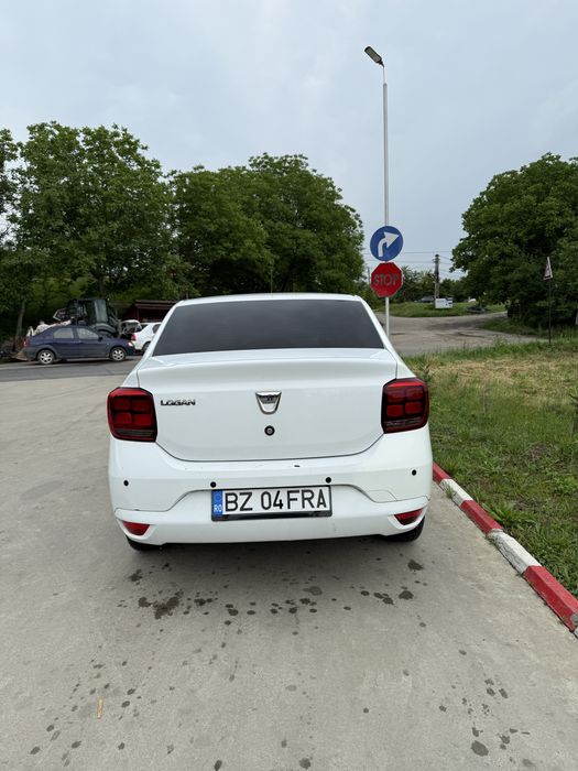 DACIA Logan 2018 — imagine 3