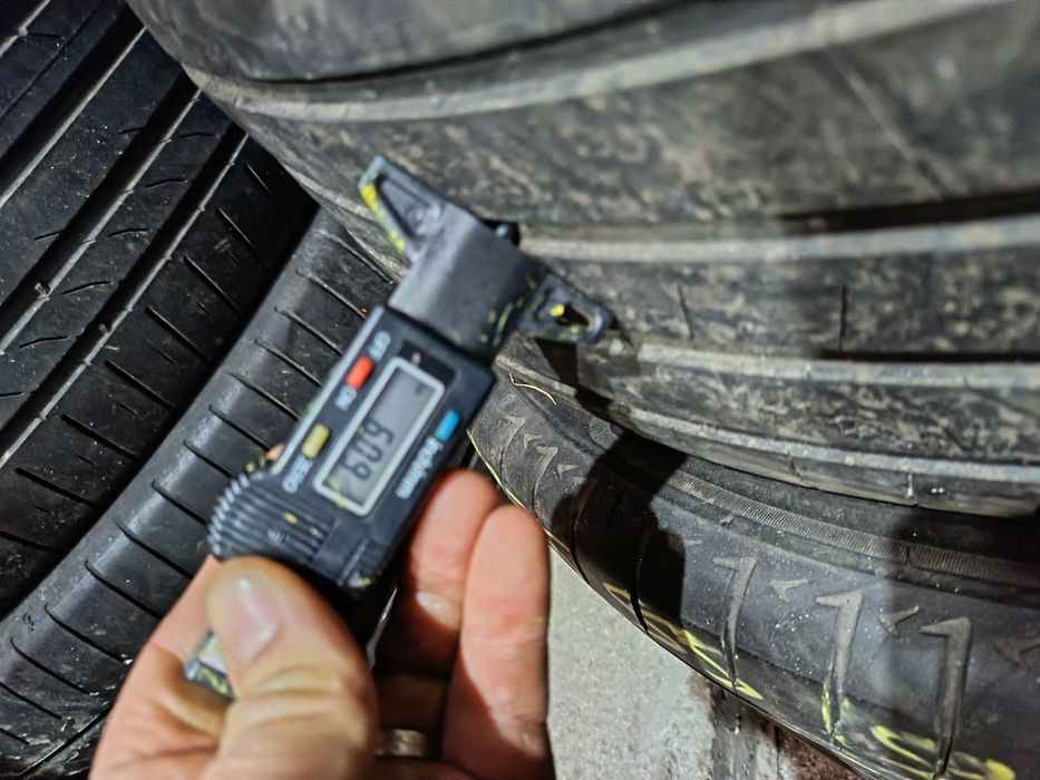 Anvelope vara 255 55 19 Bridgestone 2021 6mm