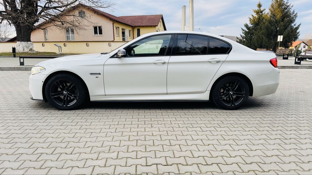 BMW SERIA 5 F10 520d xDrive