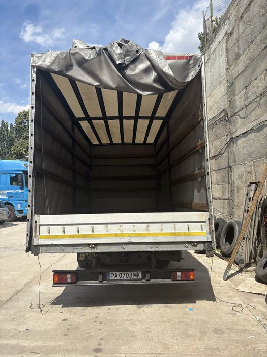 IVECO EUROCARGO 2 легла 2 места + нови предни гуми и хубави задни