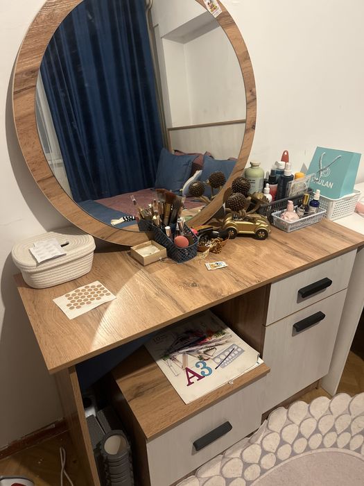 Спальный гарнитур с ортопедическим матрасом