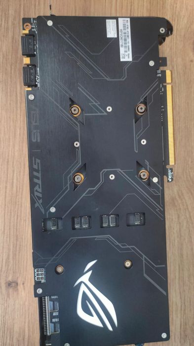 Placa video ROG STRIX GTX1080TI 11GB