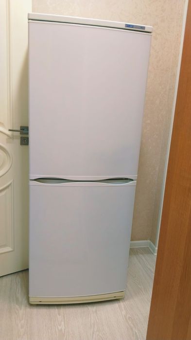 Продам холодильник