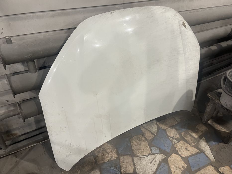 Капот от гранты фл