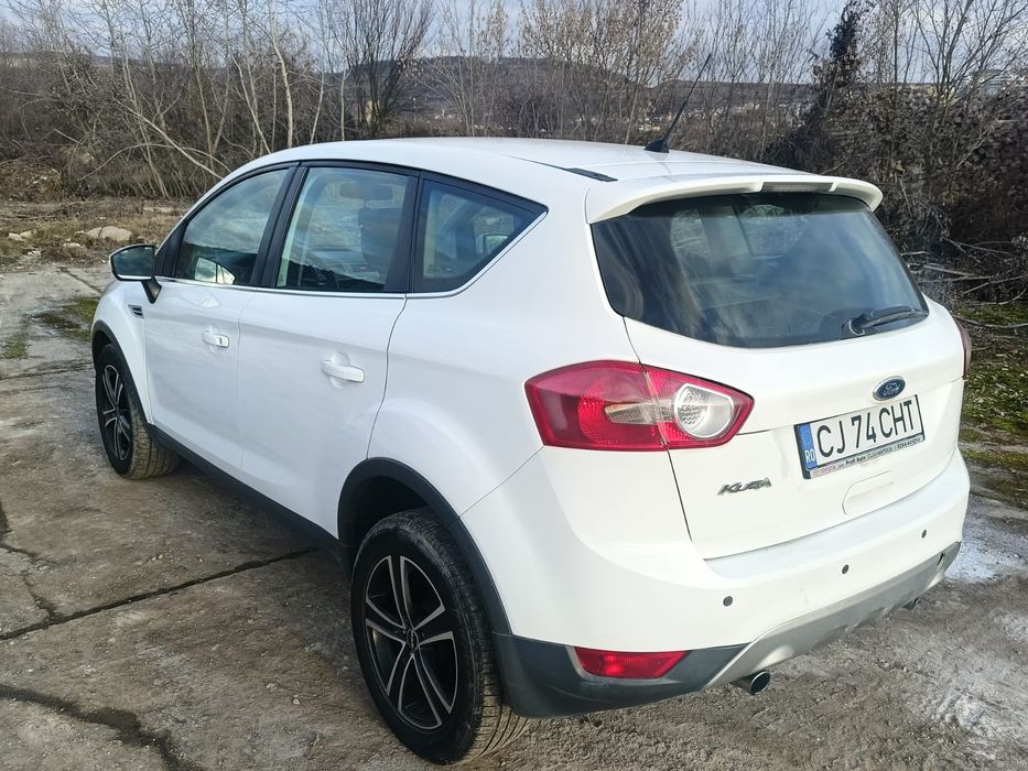 Vând Ford Kuga 2.0 TDCI 140CP 4X4  Automat