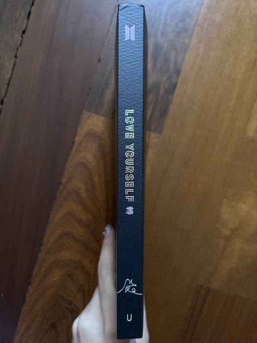 Album BTS Love Yourself Ver. U