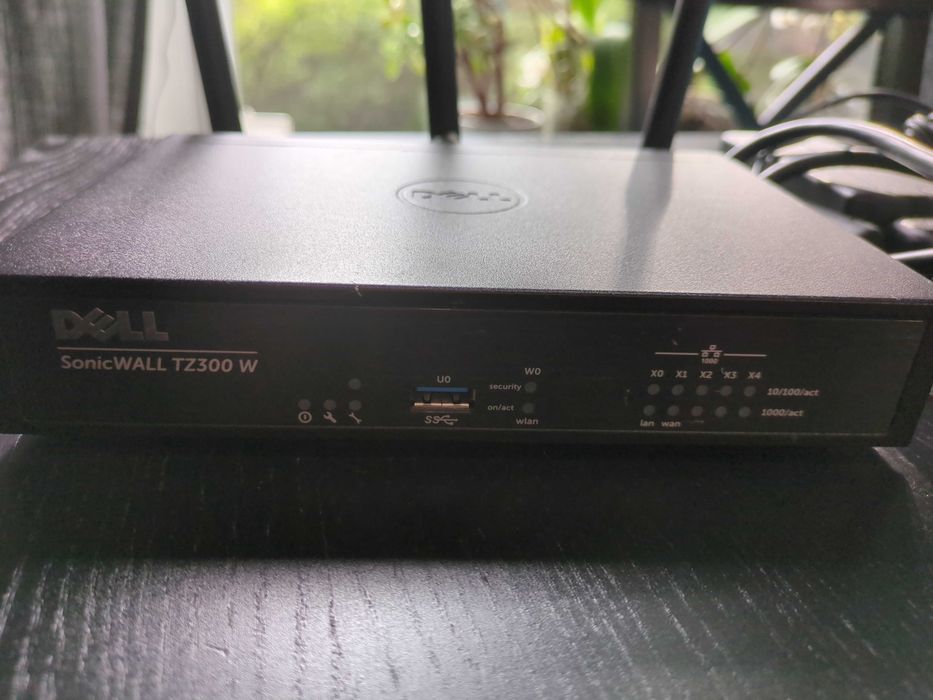 DELL SonicWall TZ300w Wireless Firewall Appliance